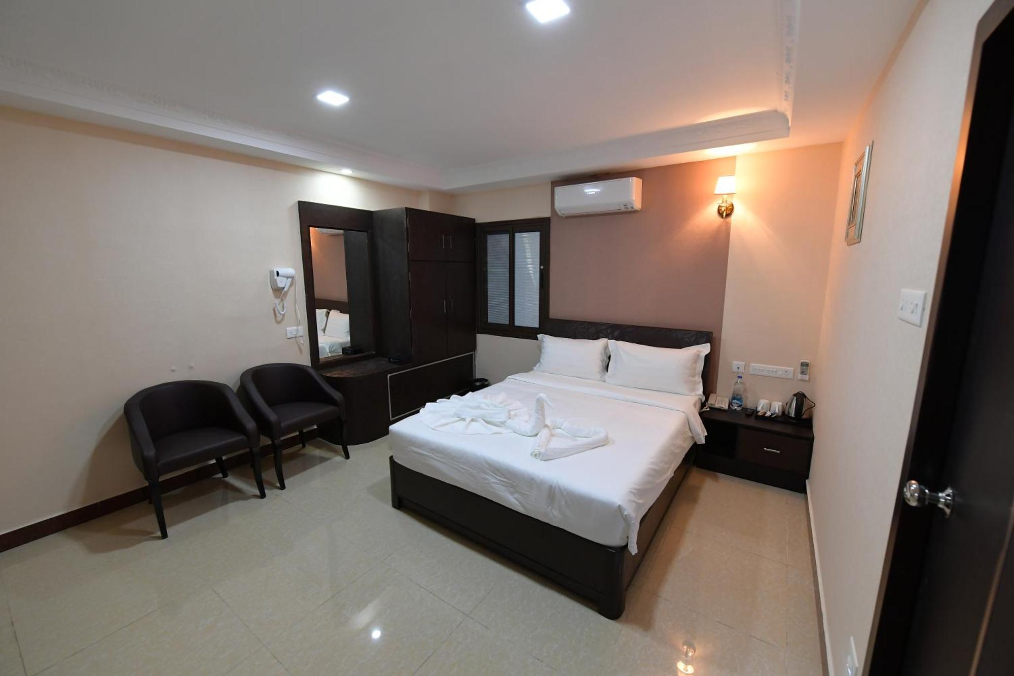 Coastal Grand Hotel Sampath Tiruchirappalli Luaran gambar