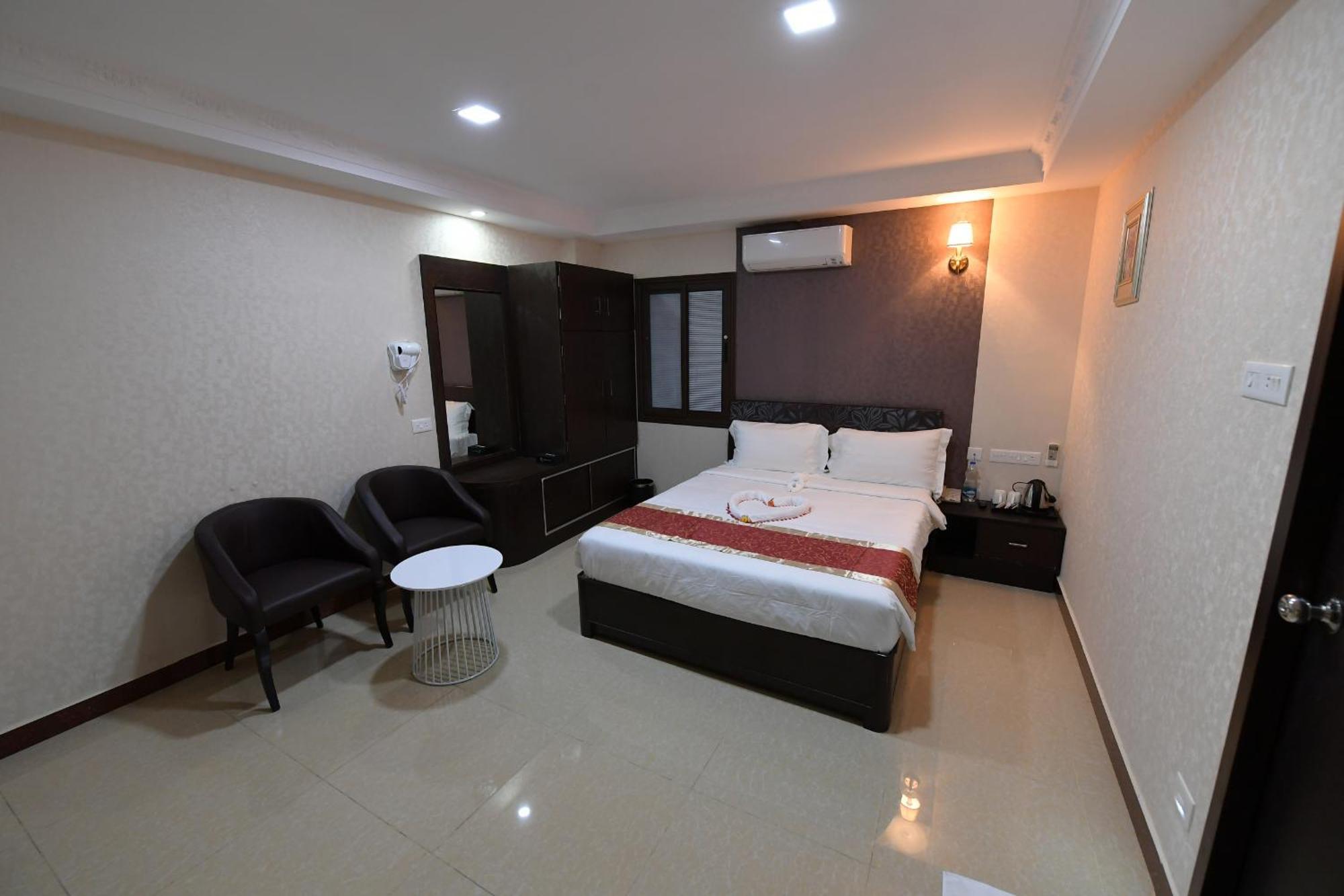 Coastal Grand Hotel Sampath Tiruchirappalli Luaran gambar